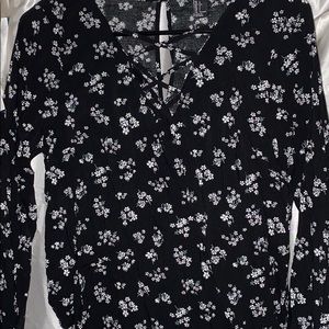 BLACK FLORAL DRESS SHIRT 💅🏼